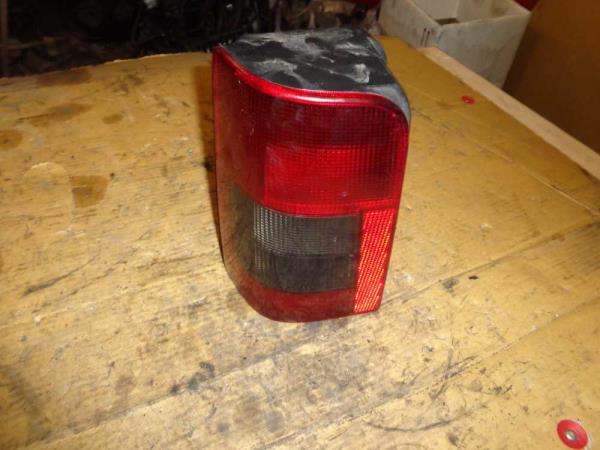 FEU ARRIERE GAUCHE CITROEN BERLINGO/PEUGEOT PARTNER - Vue 1